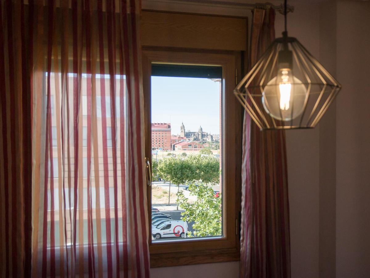 Vut Puro Sueno Apartment Salamanca Bagian luar foto